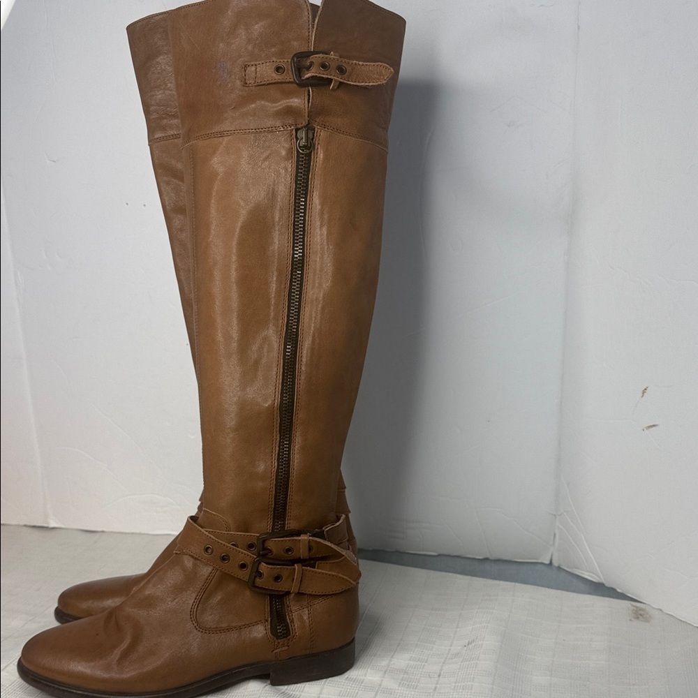 UGG Collection Nicoletta Chestnut, Over-the-knee Leather Boots - Picture 2 of 7